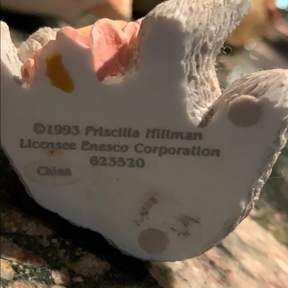 Cute Licensed Kitten Figurines - Picture 6 of 8